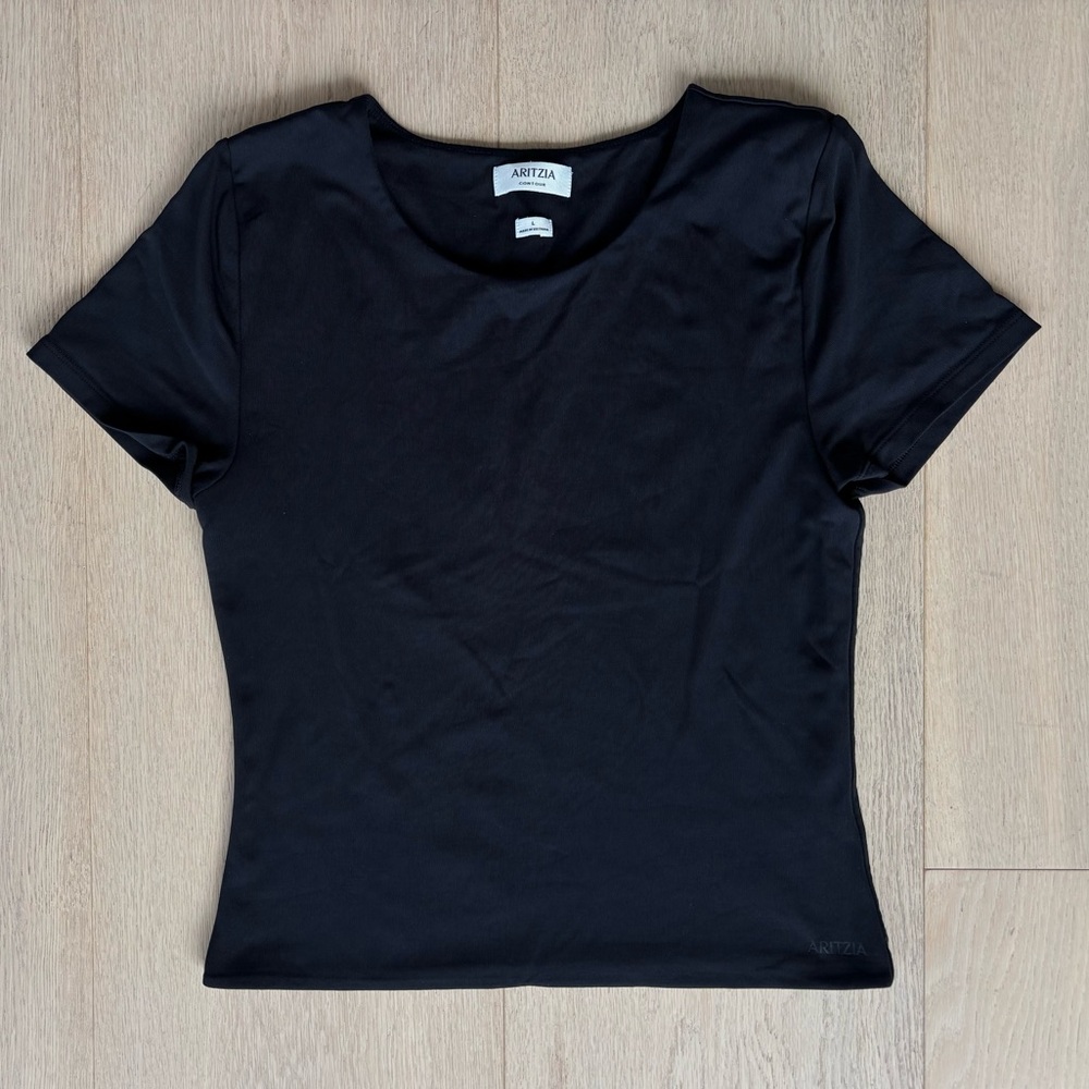 Aritzia Original Contour Crew T-Shirt